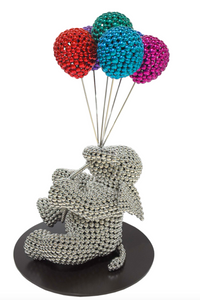 Side close up of Valay Shende sculpture.